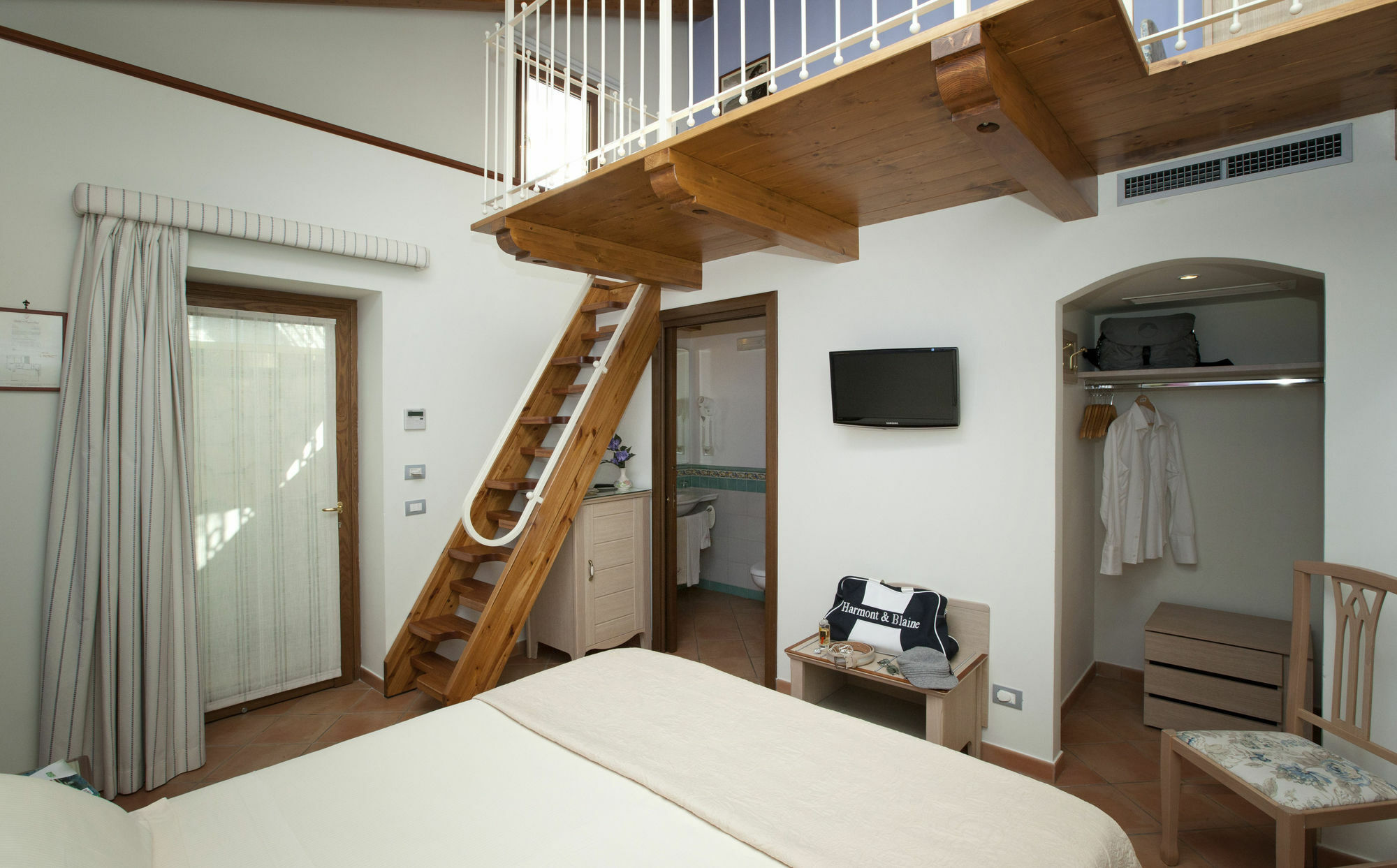 Angiolina Relais Guest house 2*